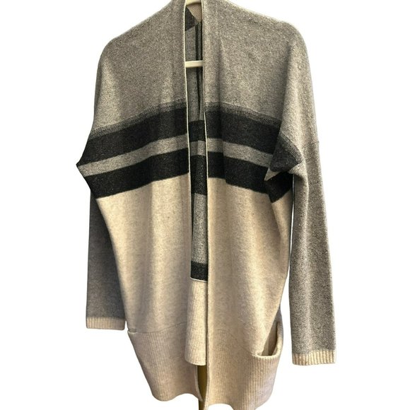 Vince Camuto Women's Ivory Gray Black Cashmere Blend Cardigan Size Medium - Picture 2 of 5